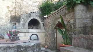 Апартаменты Apartment close to sea with a great view of sea Тиват Апартаменты с видом на море-21