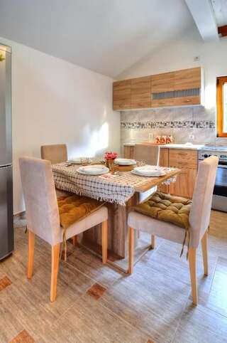 Апартаменты Apartment close to sea with a great view of sea Тиват Апартаменты с видом на море-29