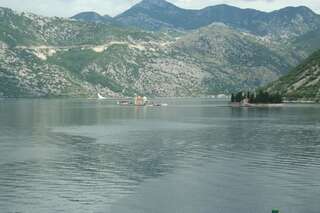 Апартаменты Apartment close to sea with a great view of sea Тиват Апартаменты с видом на море-48