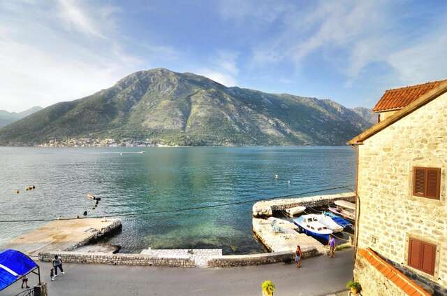 Апартаменты Apartment close to sea with a great view of sea Тиват-28