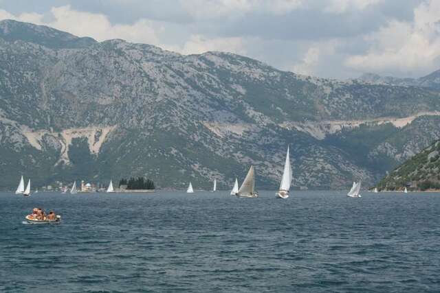 Апартаменты Apartment close to sea with a great view of sea Тиват-48